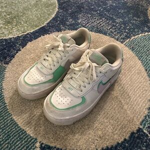 Nike Air Force 1